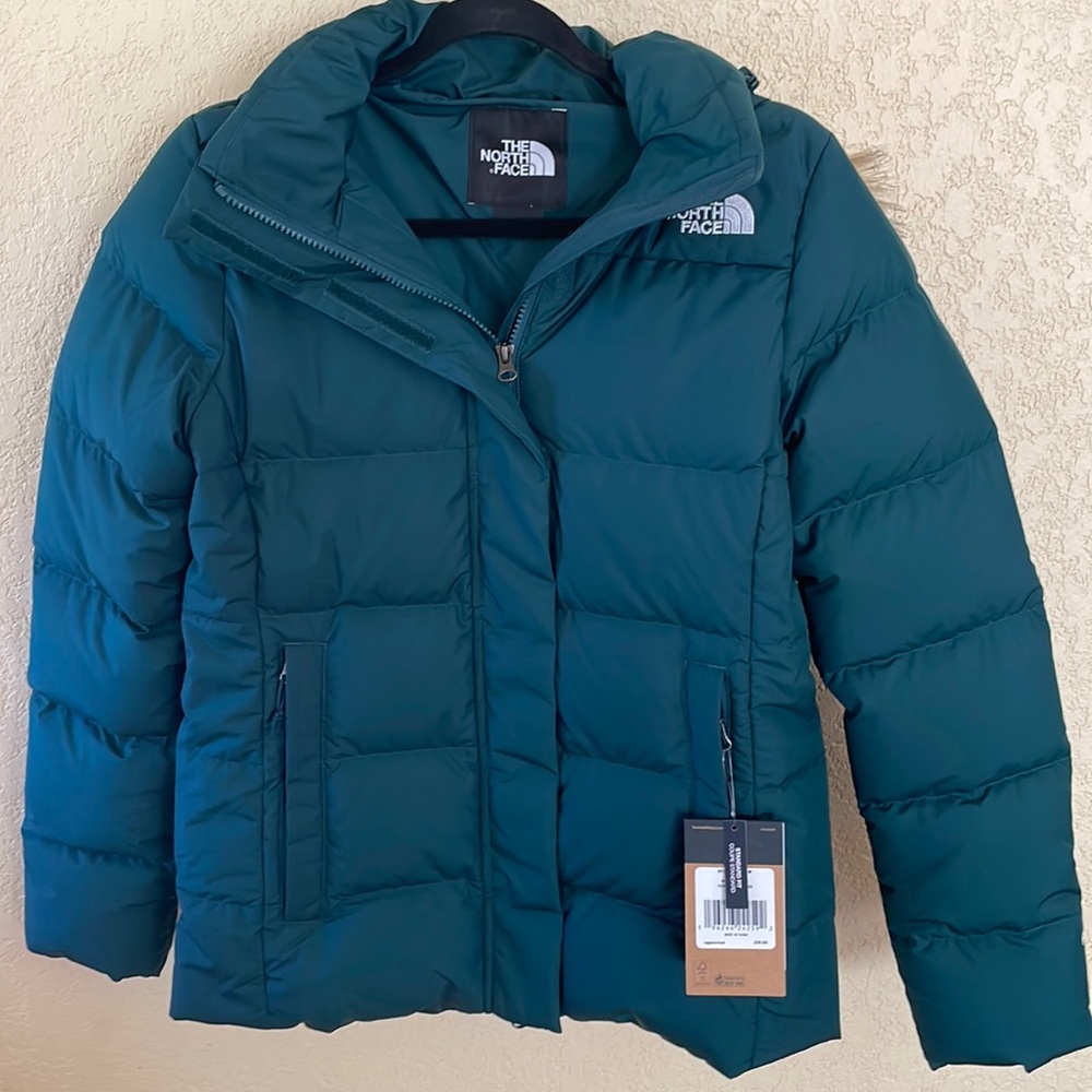 NEW The North Face Puffer Jacket Women Size M